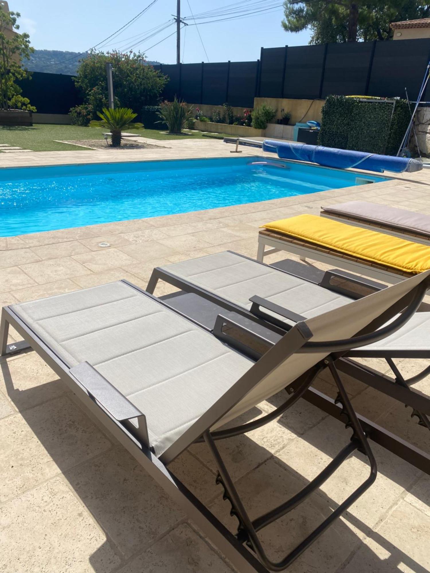Detente Bas De Villa Jacuzzi, Piscine A 15 Min De Nice カロ エクステリア 写真